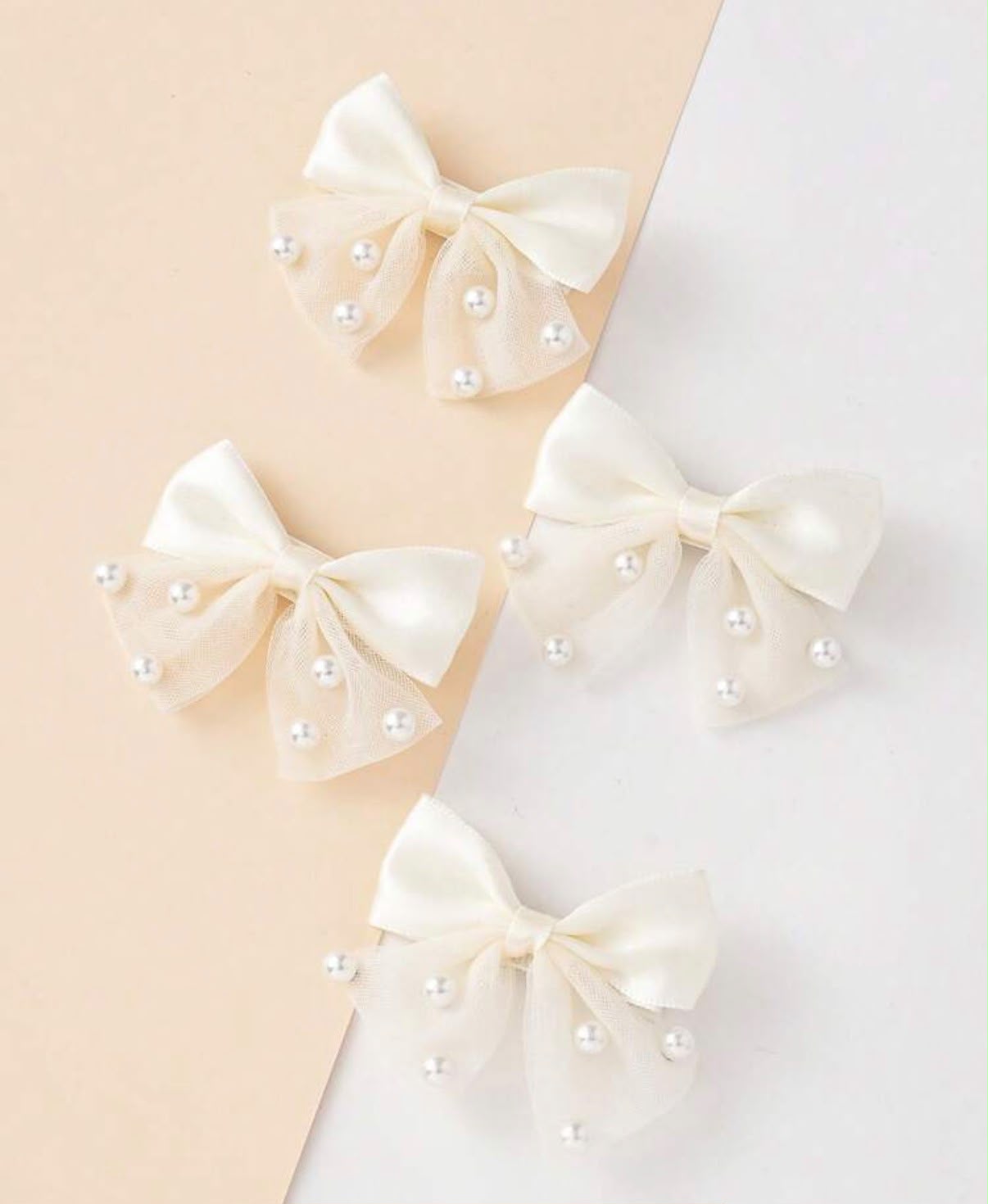 Pinches Pat crema con perlas