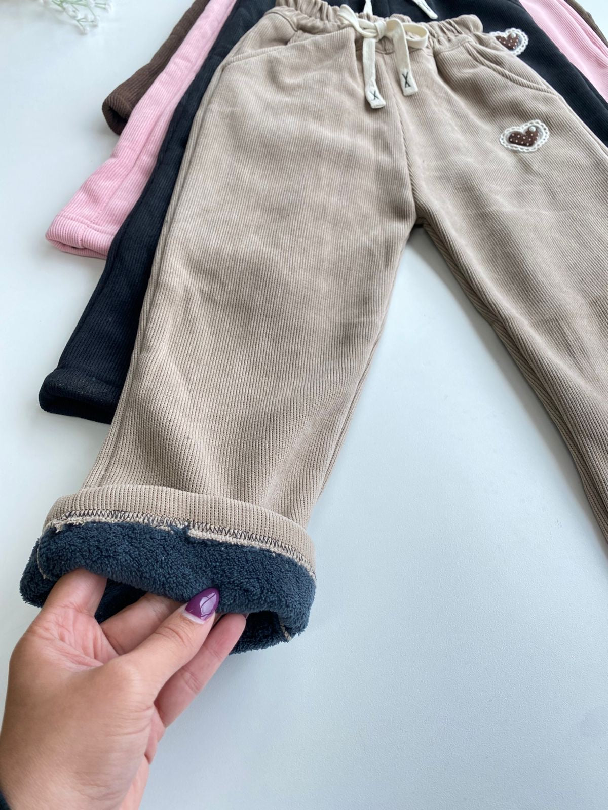 Pantalón térmico corazón (4 a 10 años )