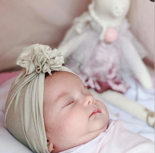 Turbante crema algodón.