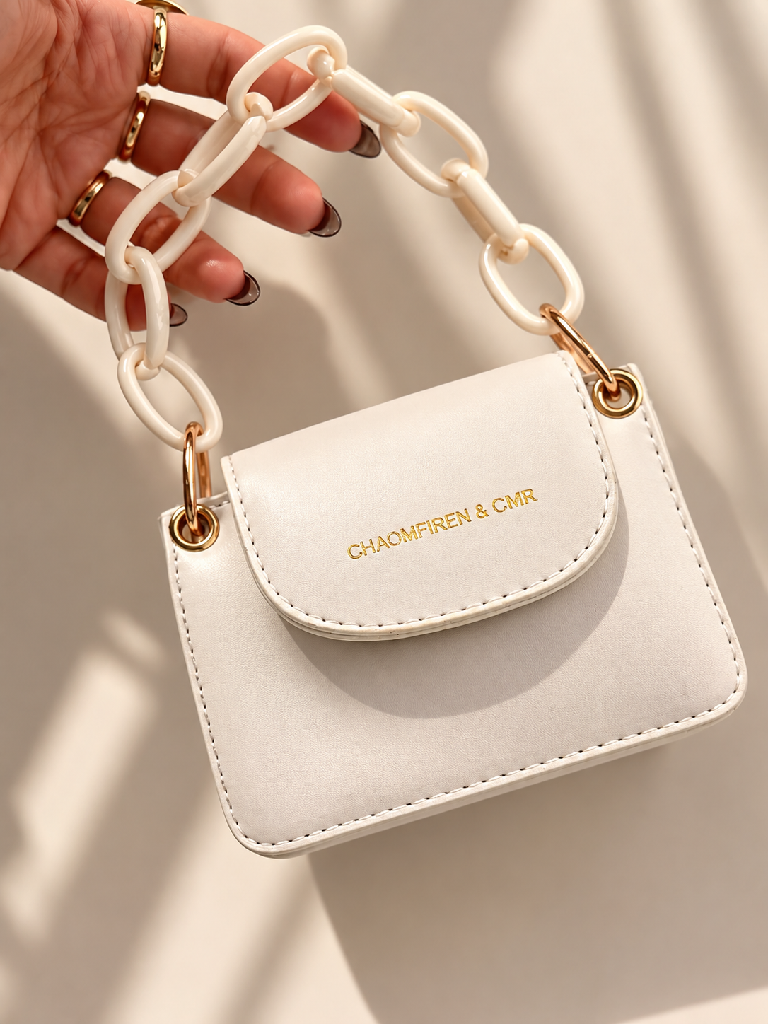 Carteras mini chic