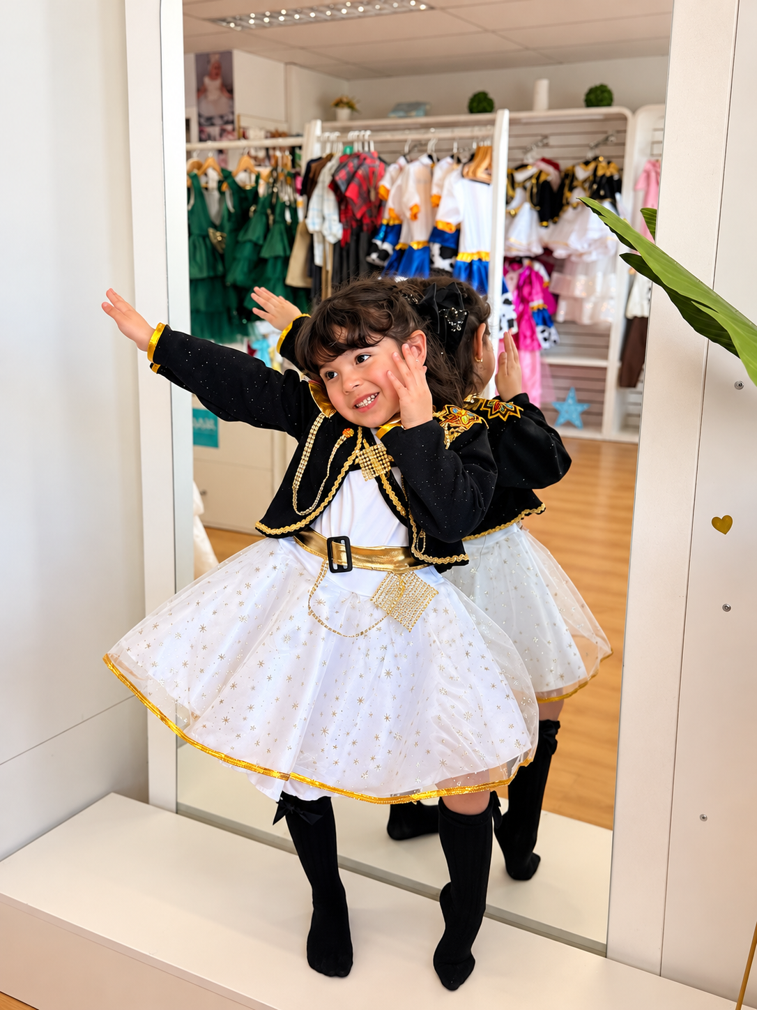 Disfraz Rumi K-Pop Guerreras – Conjunto 3 Piezas | Halloween Niña