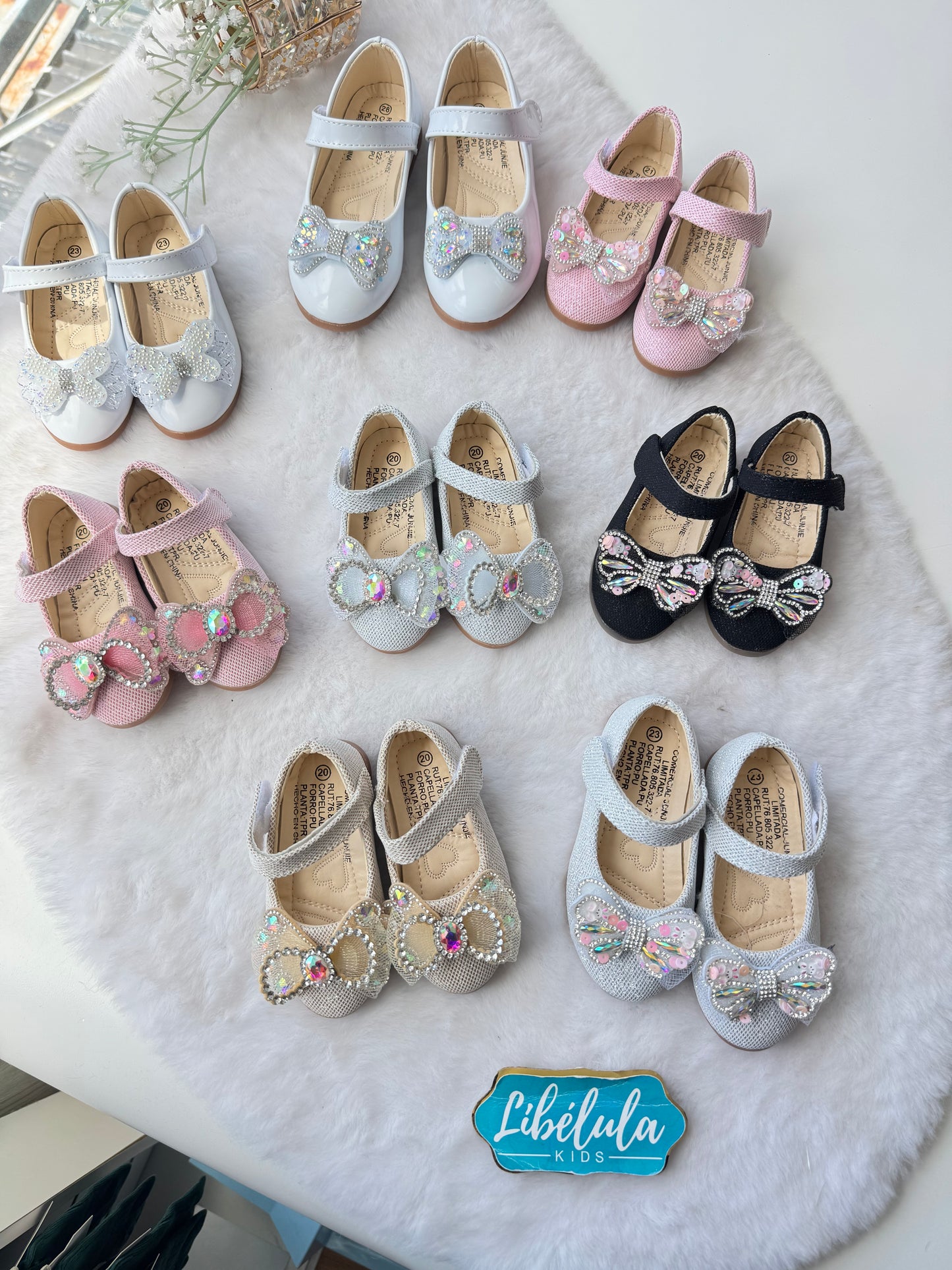 Zapatillas charol cristales