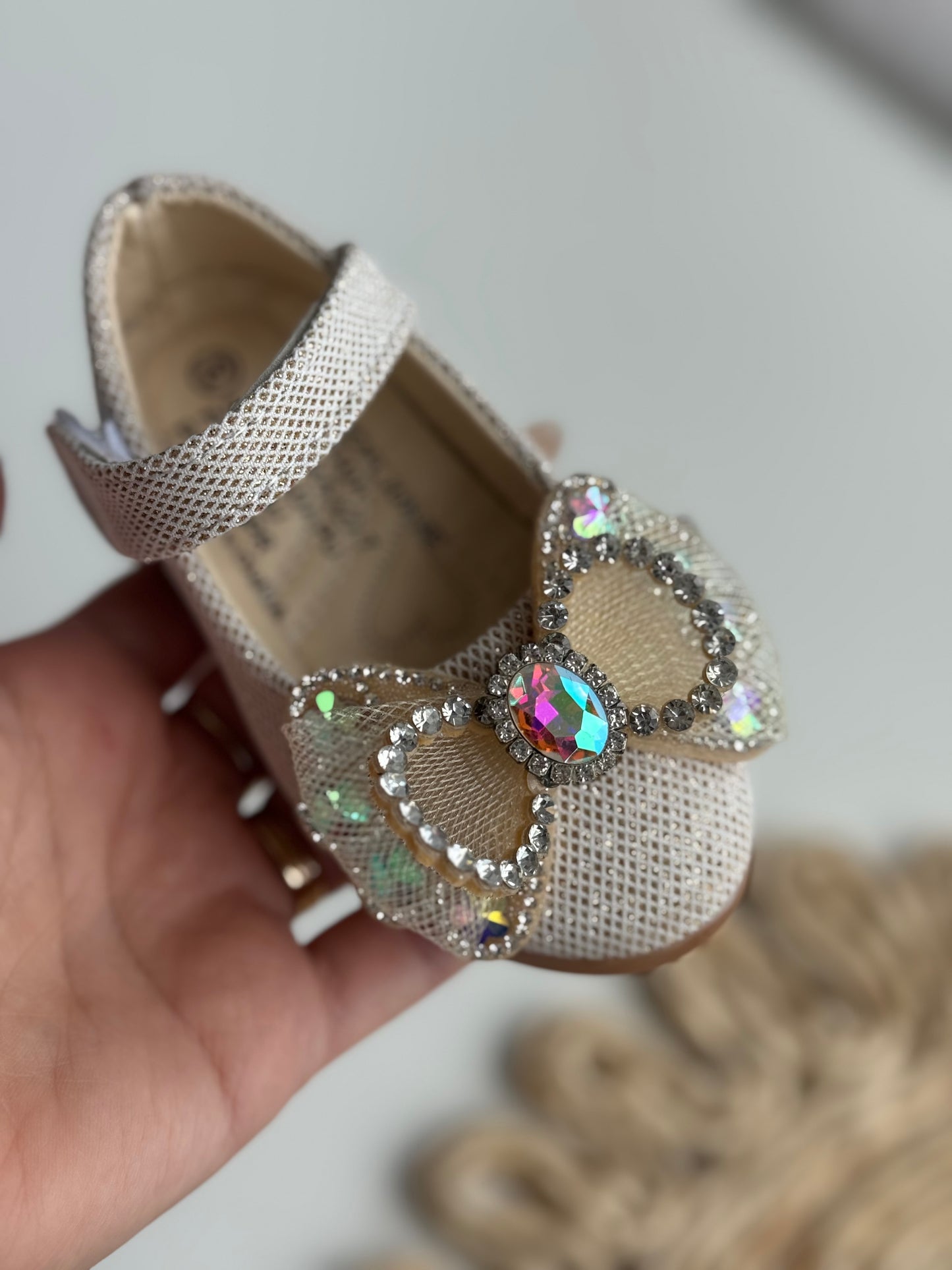 Zapatillas charol cristales