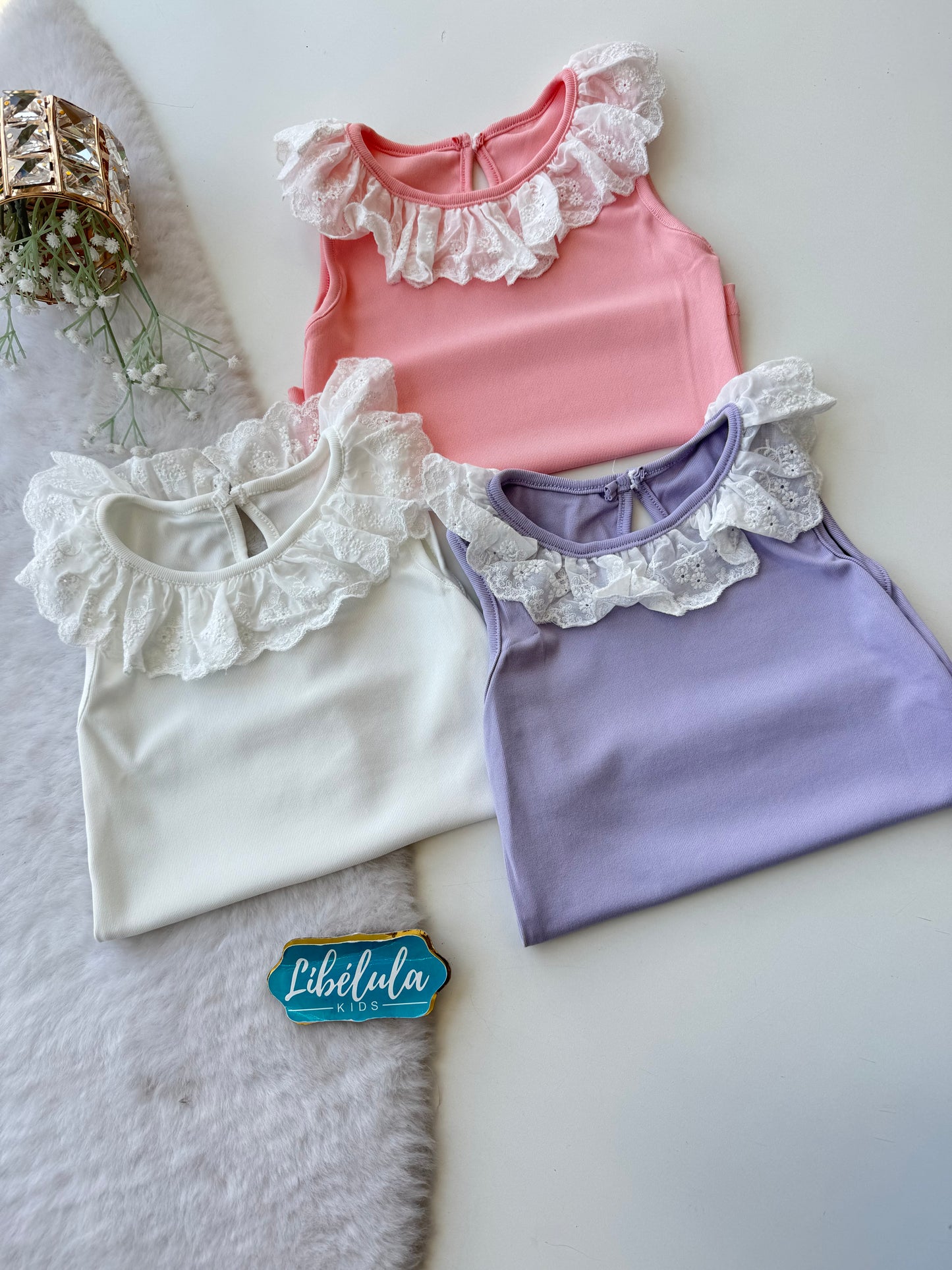 Poleras algodón encajes